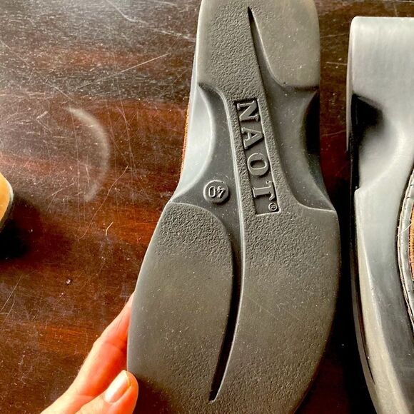 NAOT Zip clogs brown All leather upper man-made by Vibram sole  Size 40 - Picture 3 of 8